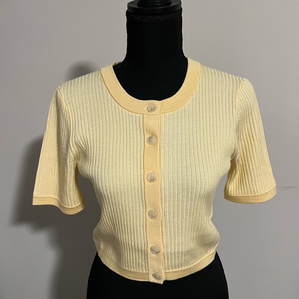 SOLD 💎💎 NWOT 💎💎 Nadaam Silk/Merino Wool Blend Cardigan